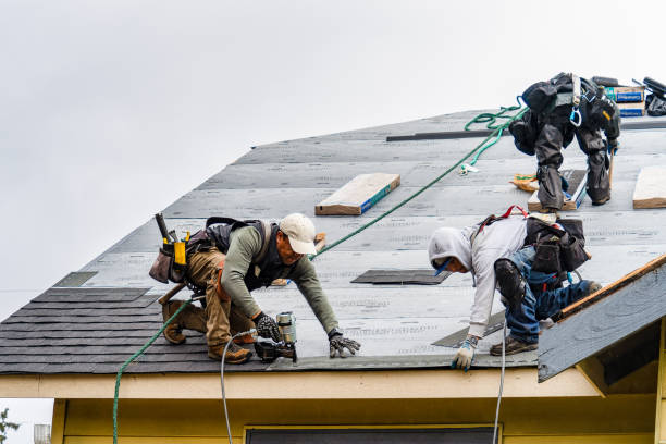 Professional Gutter Installation technician working in Amawalk, NY